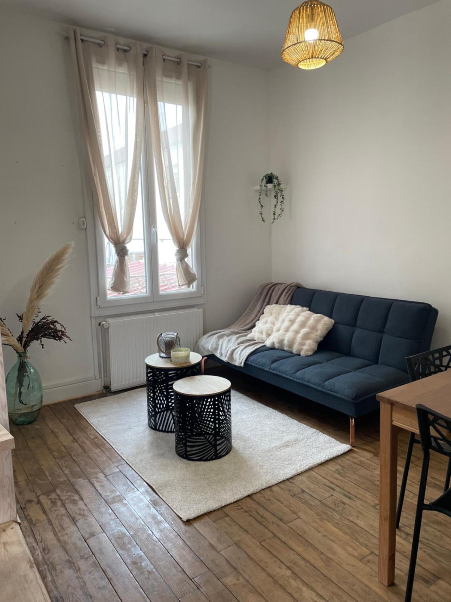 הוילה Saint-Julien-les-Villas Chaleureuse מראה חיצוני תמונה